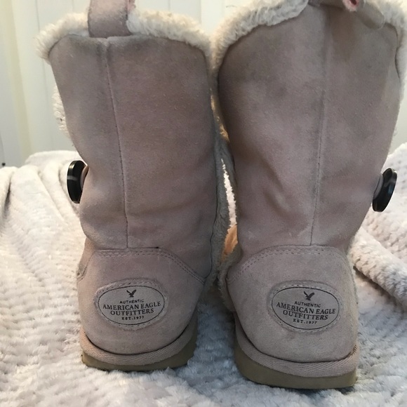 American Eagle Boots - Picture 2 of 7
